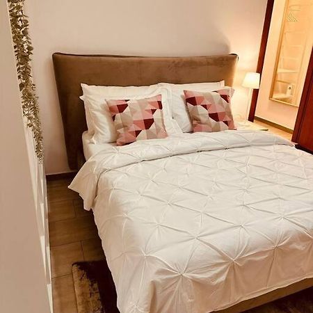 Malu Appartement Peschiera Borromeo Buitenkant foto
